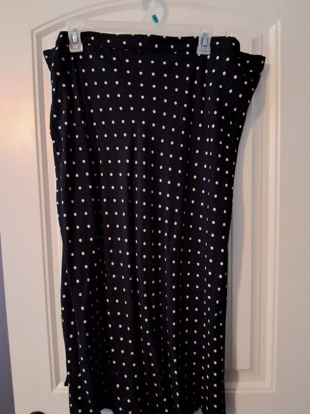 Old Navy Navy Maxi Skirt with Tan Polka Dots